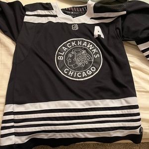 Chicago Blackhawks - Duncan Keith Jersey **great condition!